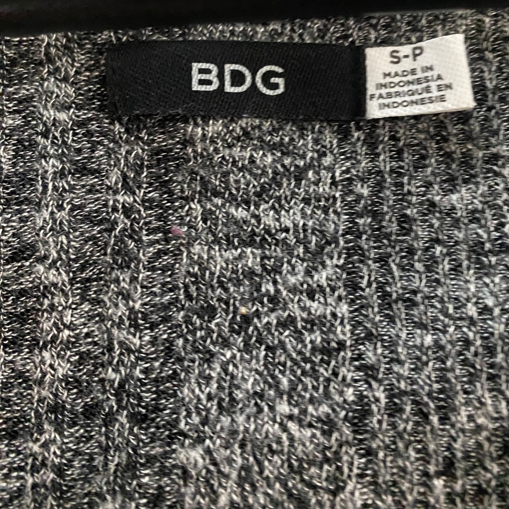 Long sleeve scoop neck dress